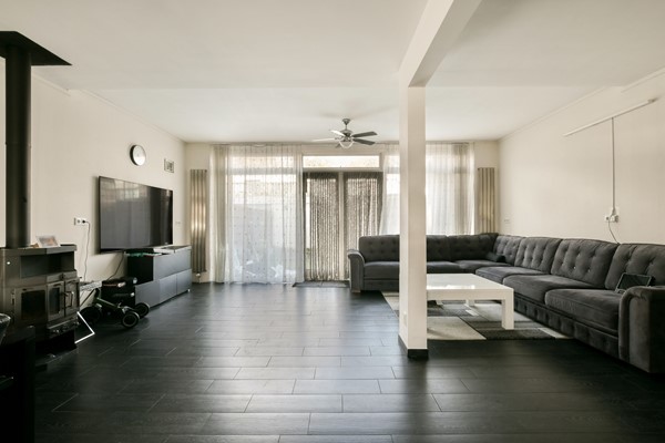 Foto - Te koop: Terneuzenstraat 8, 1324 TM Almere